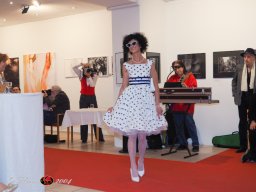 Fashion Show in der Contemplor Galerie Wien am 14. 03. 2024